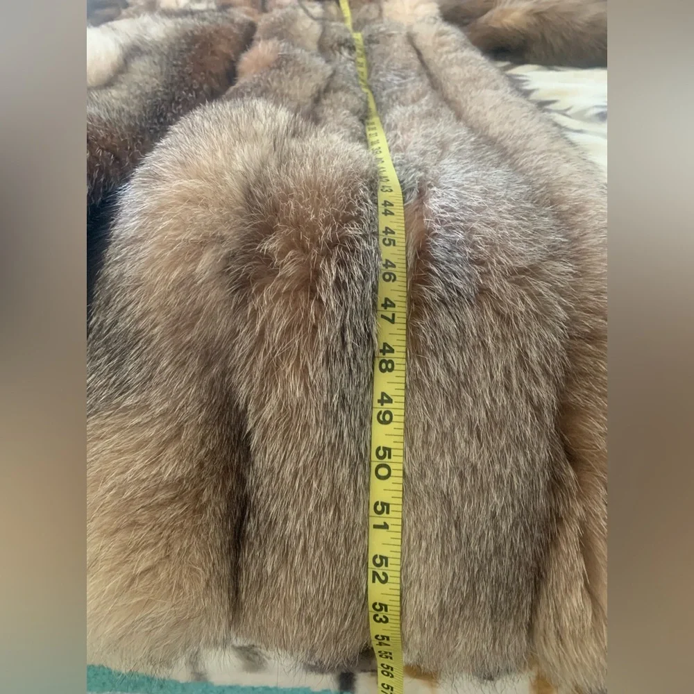 Crystal Fox Fur Coat full length - Picture 6 of 8
